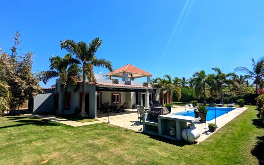 Vista al mar desde tu nueva villa / Rancho Neptuno