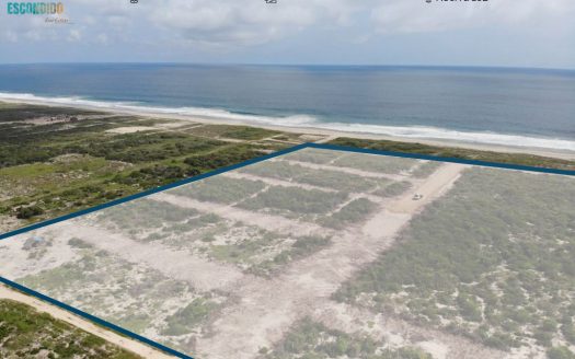 Lots by the Ocean in Playa Palmarito