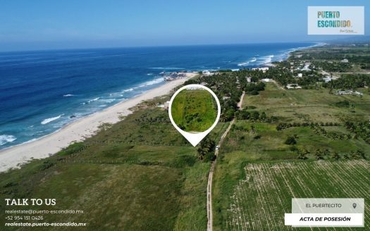 2,220 M2 Beachfront Property For Sale in el Puertecito