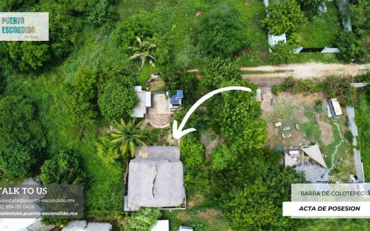 Ocean View 5-Bedroom Home in Barra de Colotepec