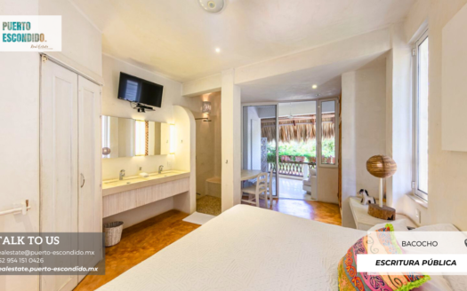 Large Family Villa in the Heart of Bacocho