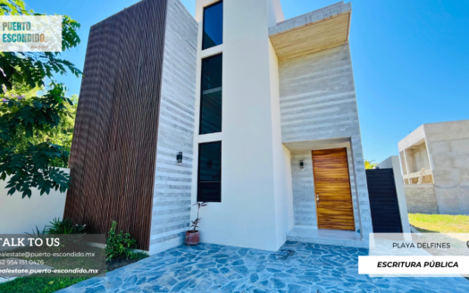 Modern Home with Pool Minutes from the Airport