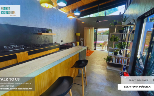 Hermosa Casa Cerca del Mercado Zicatela