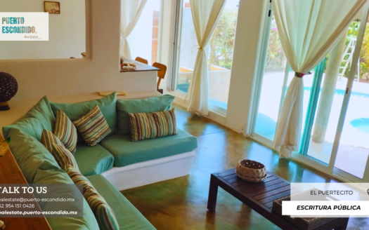 Oceanfront Villa in El Puertecito