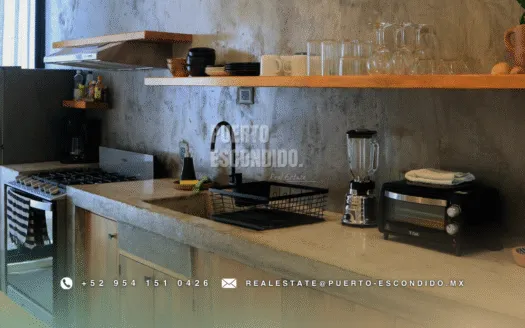 Amplia Propiedad con Potencial de Expansión en La Punta