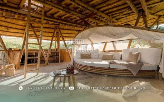 Sustainable Bamboo Ocean Retreat