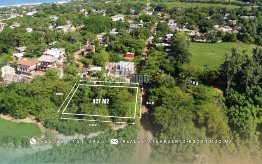 Prime Corner Lot Near La Punta
