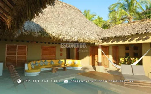Luxury Beachfront Residence in Costa Cumaná
