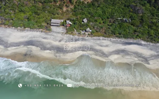 Seafront Land with Eco Cabañas